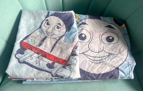 Thomas the tank engine single - engine,
